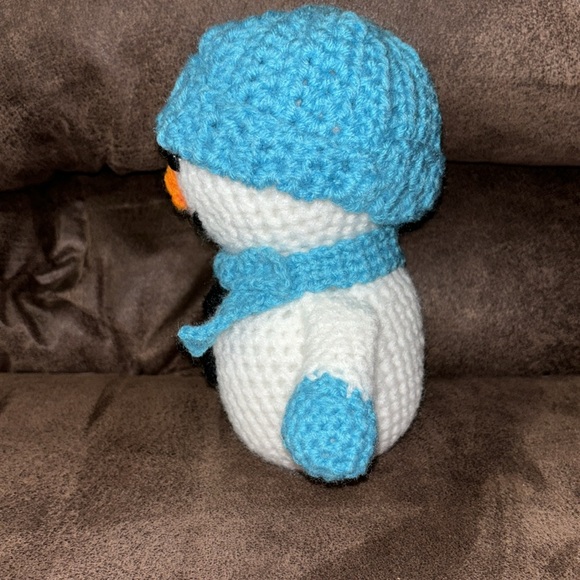 Crocheted Snowman - Picture 3 of 10
